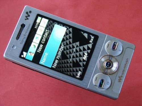 Sony Ericsson W705 - kontakty