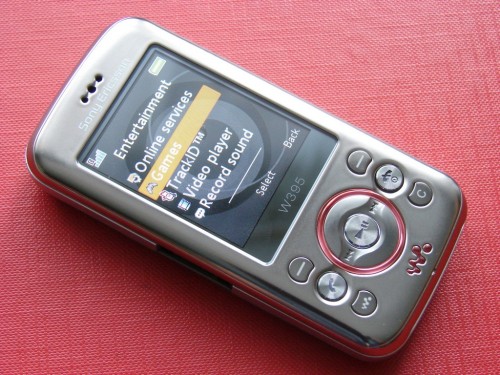 Sony Ericsson W395 Walkman Gry