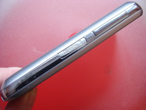 HTC Touch2 - strona lewa, gniazdo microSD