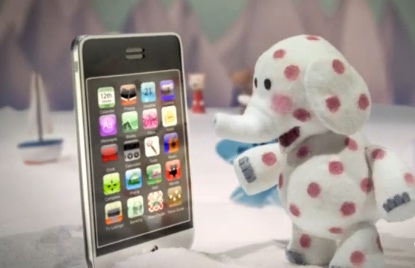 iPhone niedopasowaną zabawką?