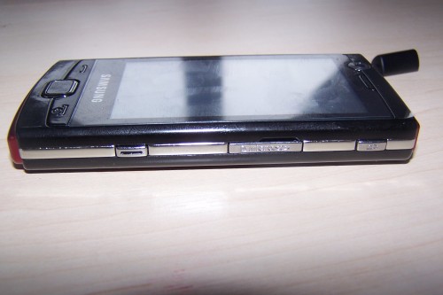 Samsung Omnia Lite - prawy bok