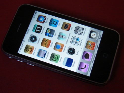 Test iPhone 3G S - Białe na czarnym - zmiana kolorów ekranu