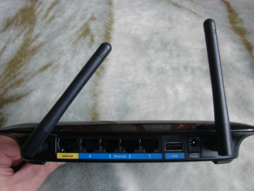 Linksys WRT160NL - tył
