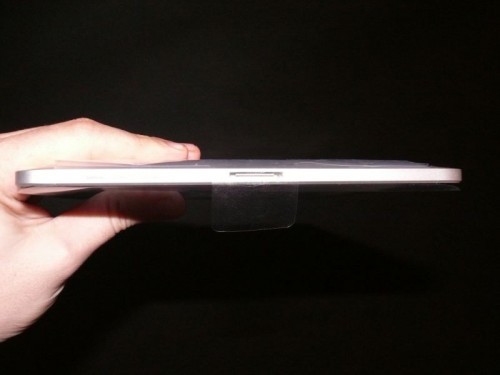 iPad należy do najbardziej płaskich tabletów na rynku.