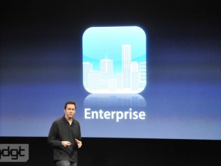Premiera iPhone OS 4.0