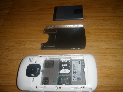 Test Nokia E5 - po zdjęciu obudowy