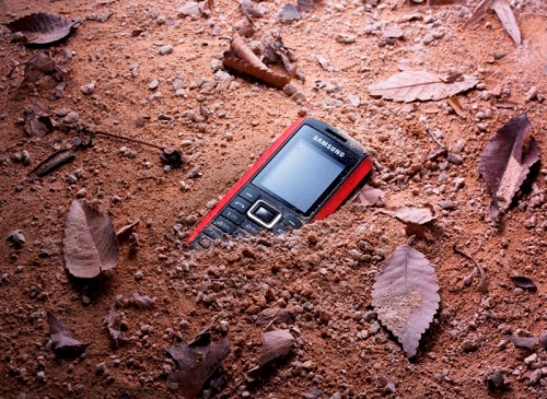 Samsung B2100