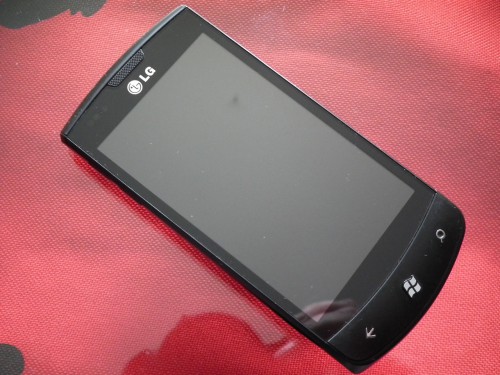 Test LG E900 - przód