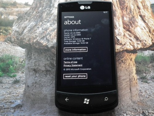 Test LG E900 - informacja