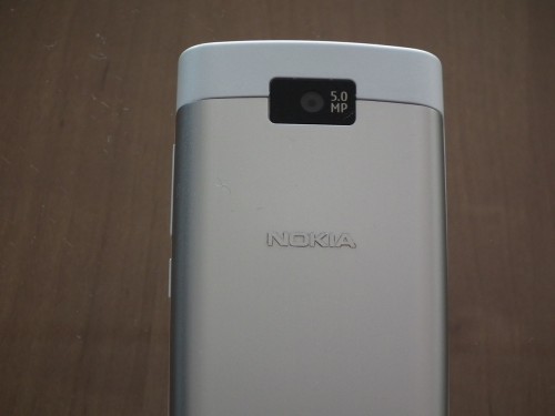 Nokia X3-02: Apart 5 Mpix