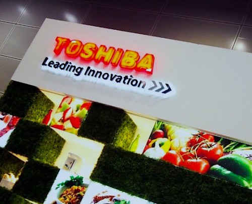 Ekran 720p HD od Toshiba przewyższa jakością Retina Display