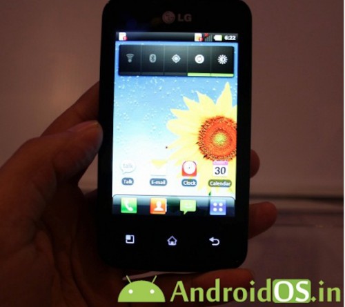 LG Univa E510- budżetowy smartfon z Androidem