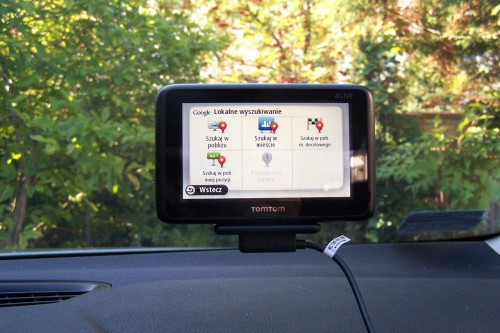 TomTom: Lokalne wyszukiwanie  Google