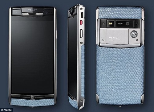 Vertu Signature Touch