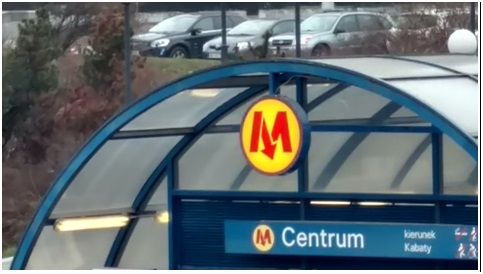 Zdjęcie zrobione z dalszej odległości przy użyciu maksymalnego zoomu