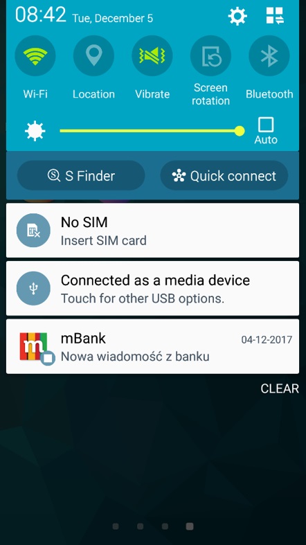fałszywe powiadomienie wyświetlane przez złośliwą aplikację