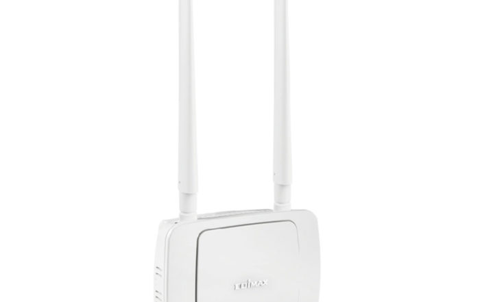 RE23S Photo 02 right