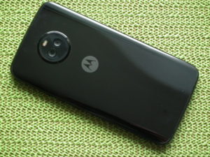 Motorola moto x4