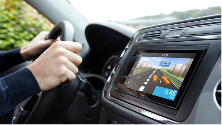 TomTom Connected Car