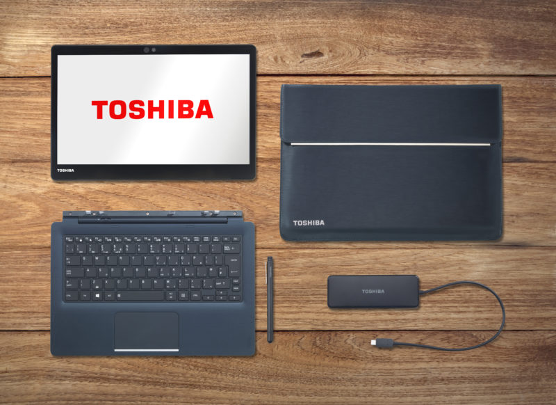 2018 08 29 Toshiba Portege X30T E Tabletop Logo