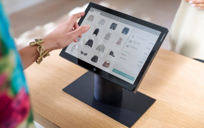 HP Engage Go Convertible System black retail store 5