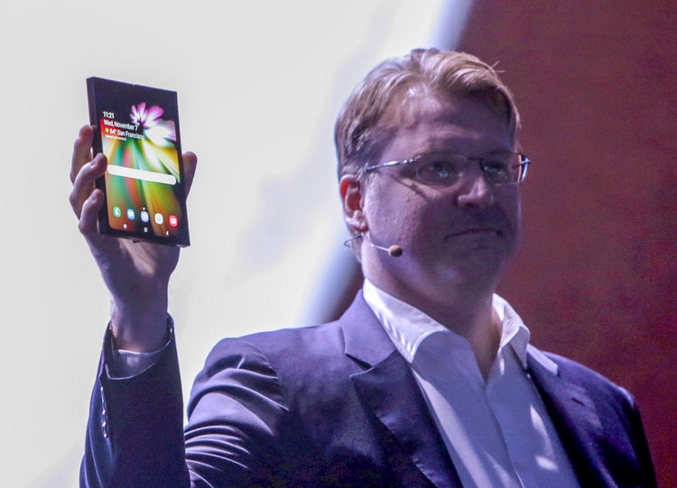 Samsung Infinity Flex 