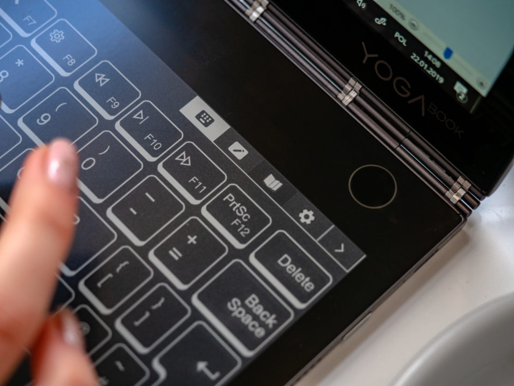 Lenovo Yoga Book C930 opinie 14