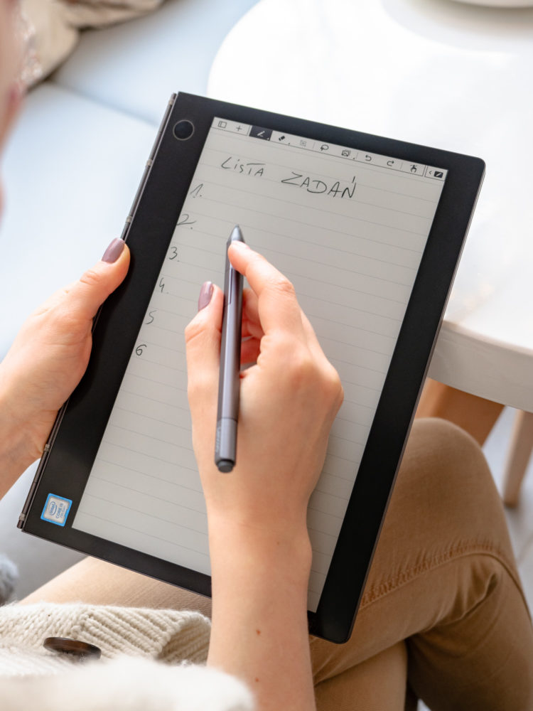 Lenovo Yoga Book C930 opinie 18