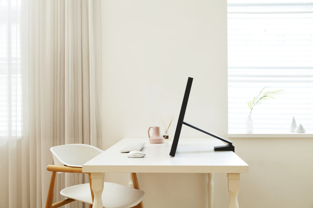 Samsung Space Monitor 2
