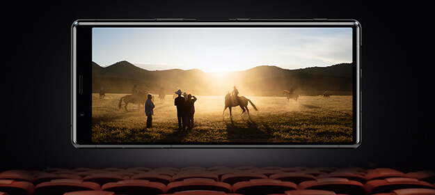 Słuchawki Sony w prezencie do modeli Xperia 1 i Xperia 5