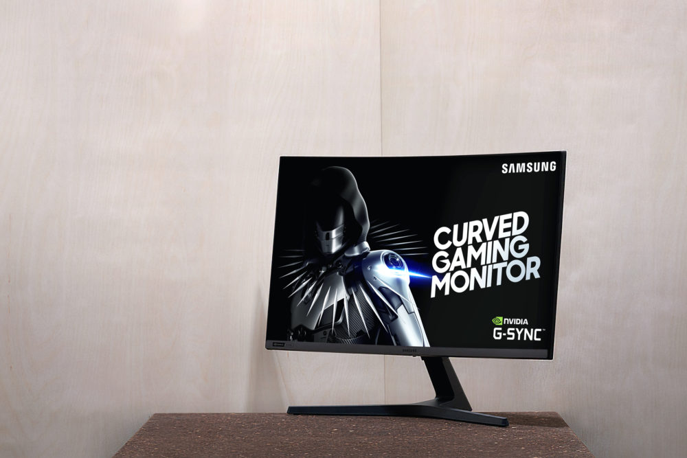 Samsung Curved Gaming Monitor CRG527 4