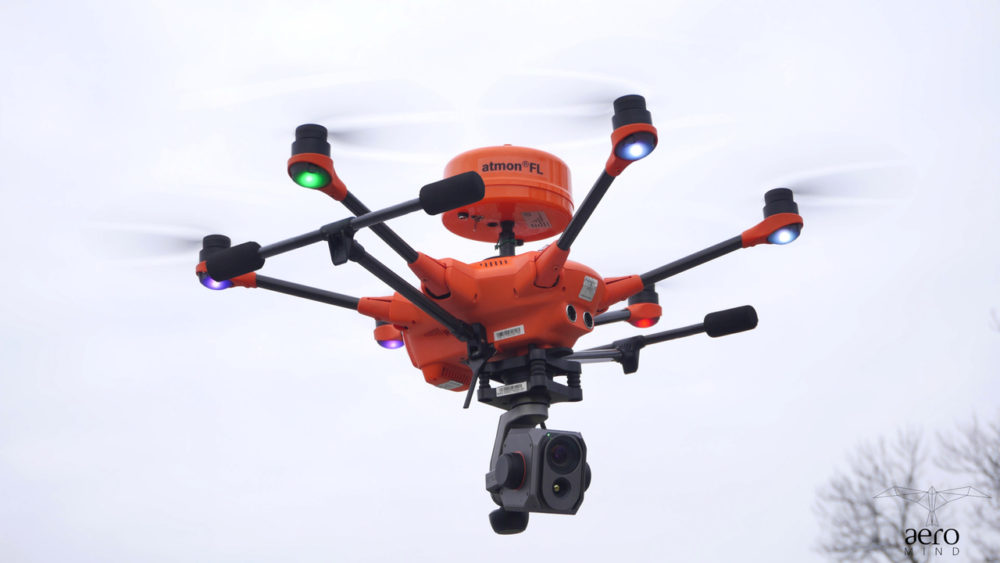 Profesjonalne drony pomagają egzekwować zapisy uchwały antysmogowej.