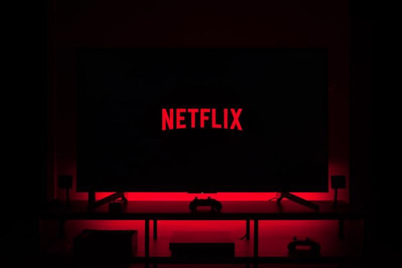 Netflix w T-Mobile w prezencie na 6 miesięcy