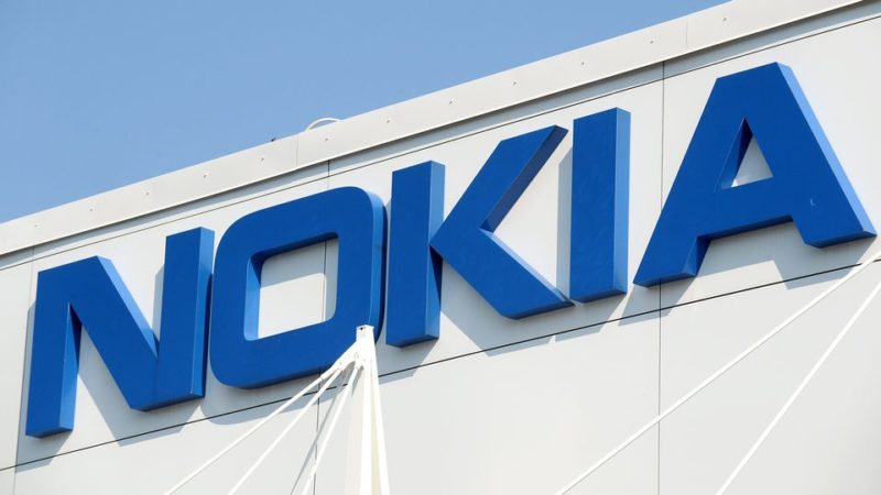 Doradzał satelitarnemu gigantowi, teraz pokieruje procesami producenta smartfonów Nokia