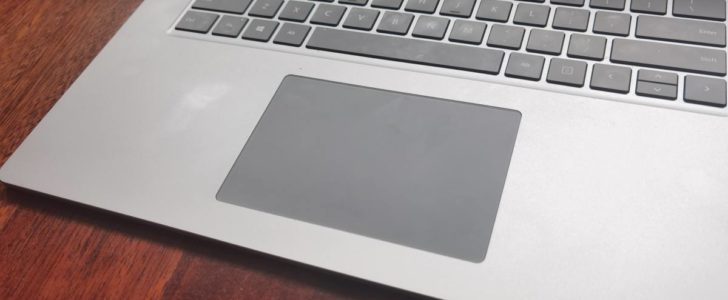 surface laptop 3 gladzik