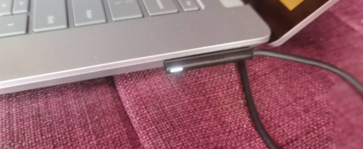 surface laptop 3 zasilanie