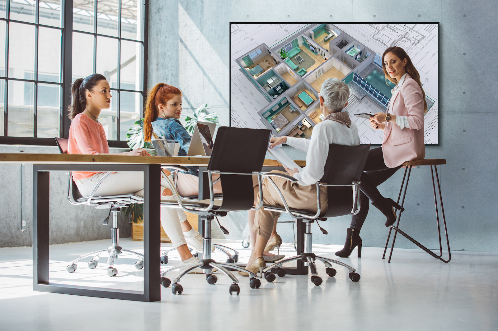 Nowe serie profesjonalnych monitorów 4k firmy Panasonic