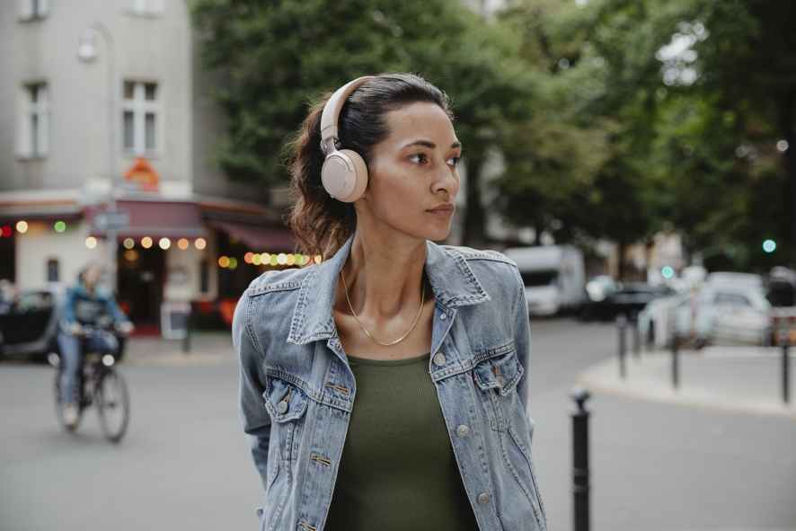 Teufel SUPREME ON – nowe słuchawki Bluetooth z funkcją współdzielenia muzyki