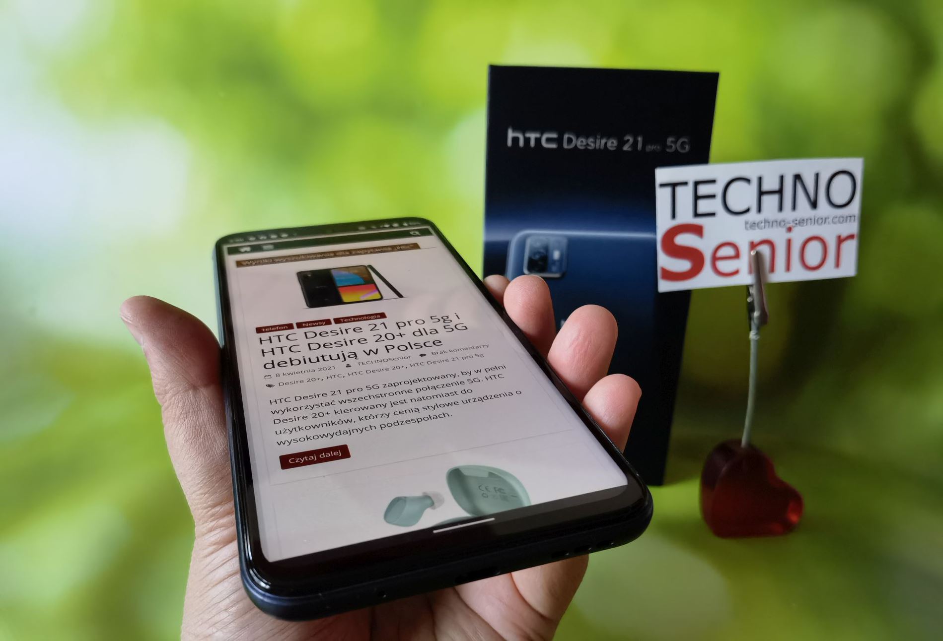 HTC Desire 21 Pro   033