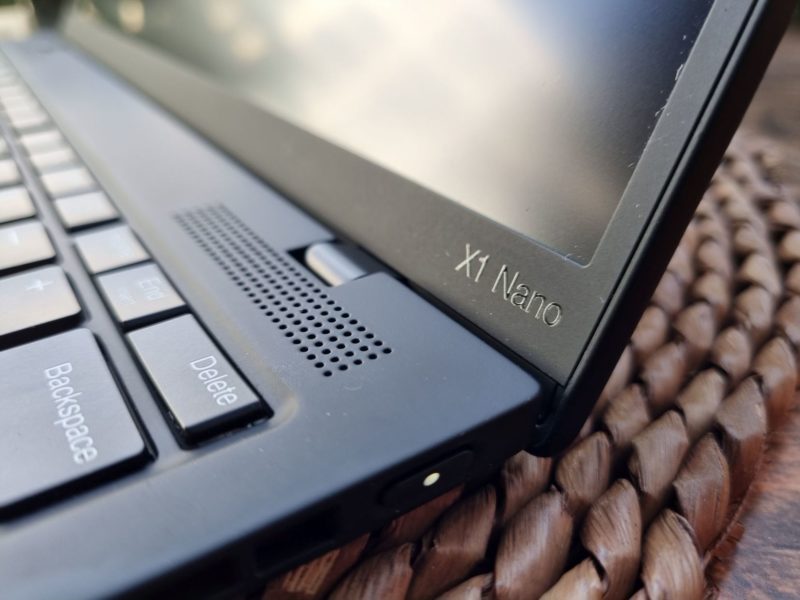 Lenovo ThinkPad X1 Nano 023