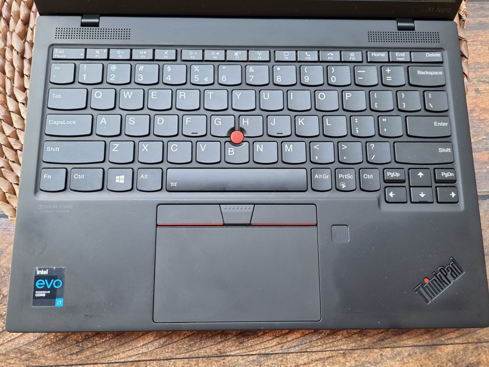 Lenovo ThinkPad X1 Nano 024