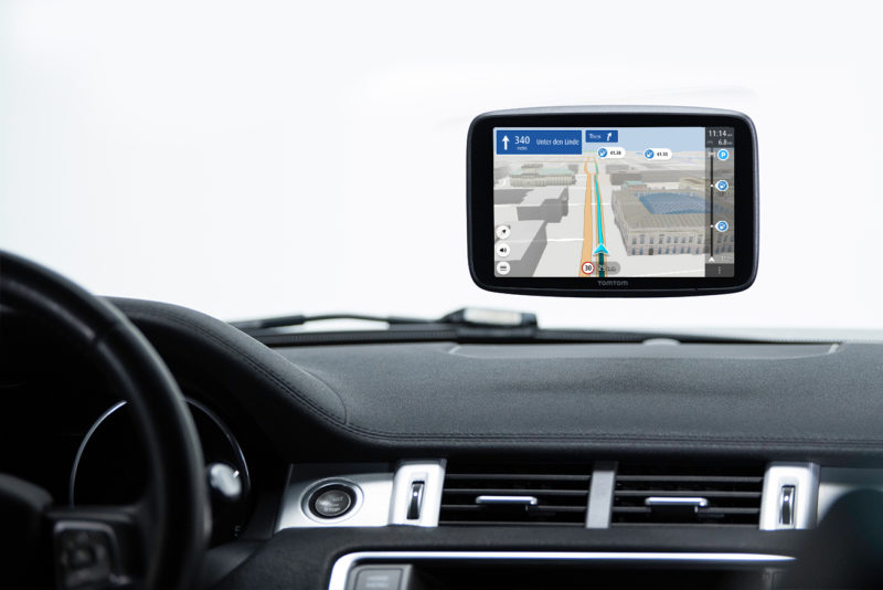 TomTom GO Discover