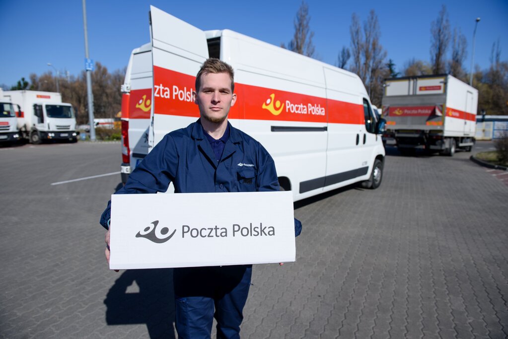 Poczta Polska udostępnia klientom już 15 tys. punktów odbioru