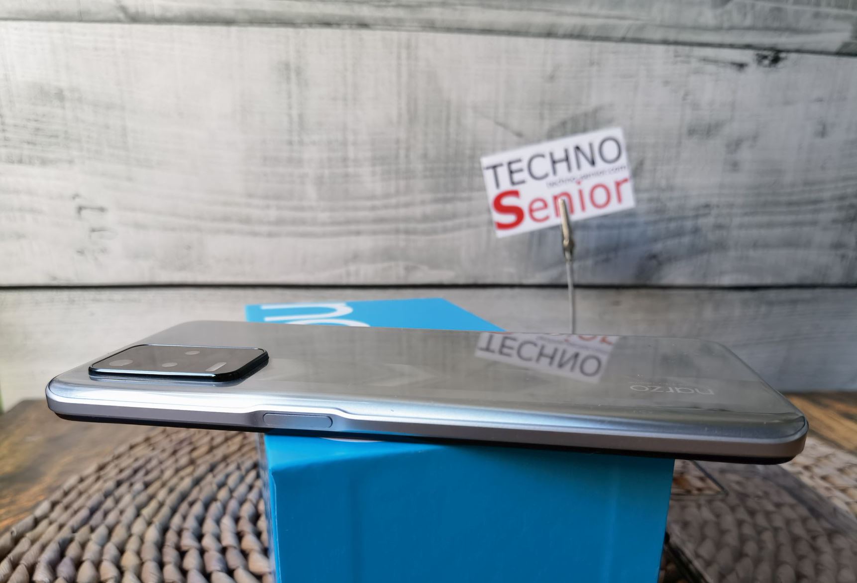 Relme narzo30 5G   020