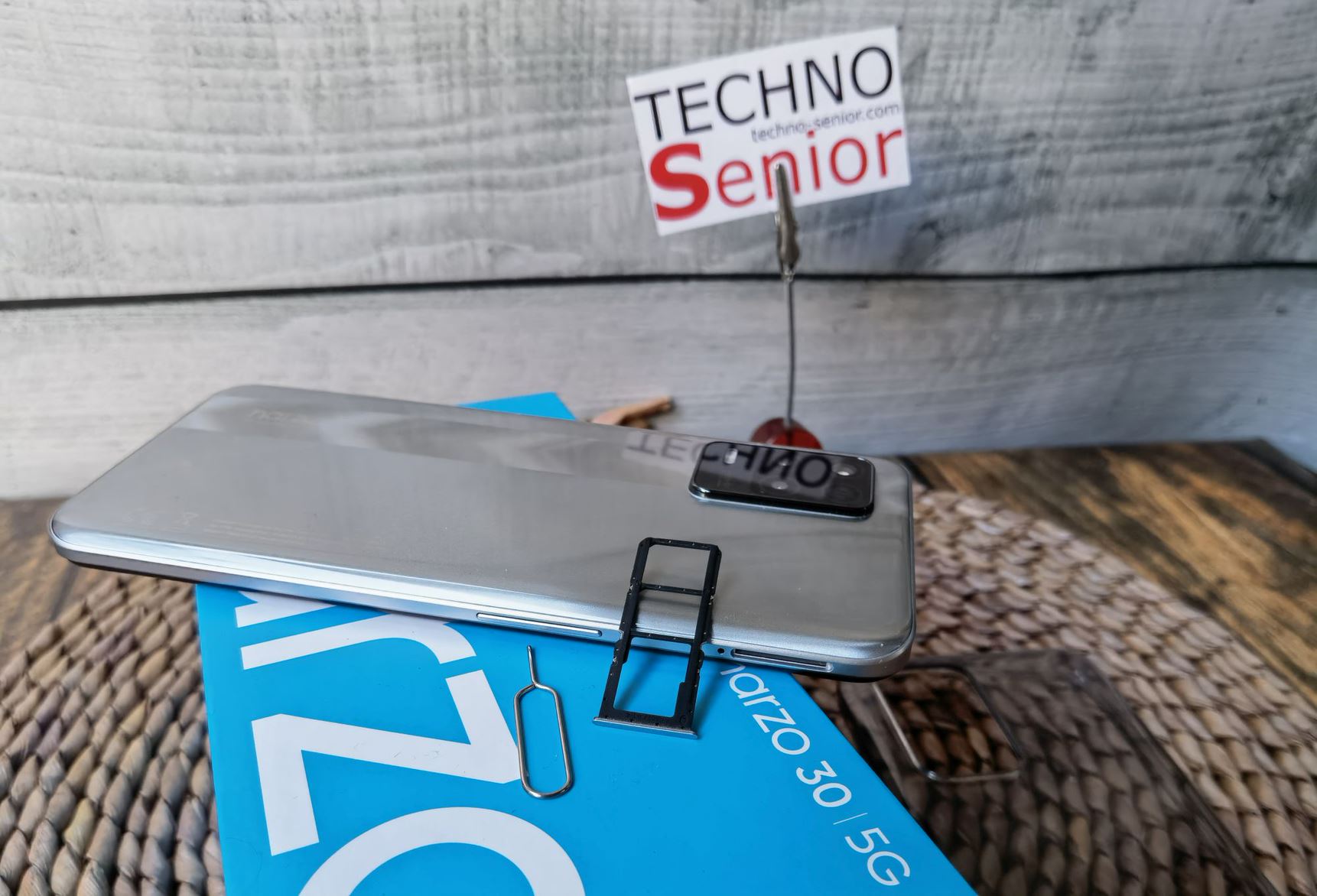 Relme narzo30 5G   025