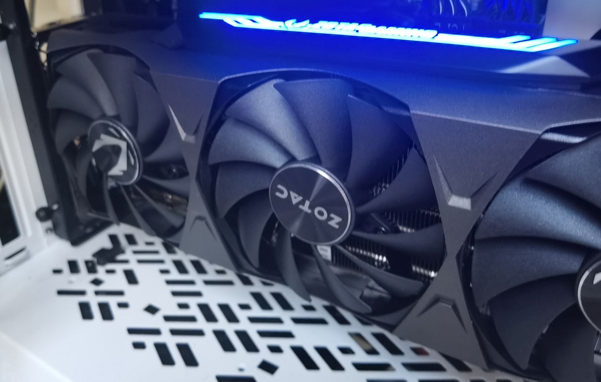 fractal ion gold 650w 5