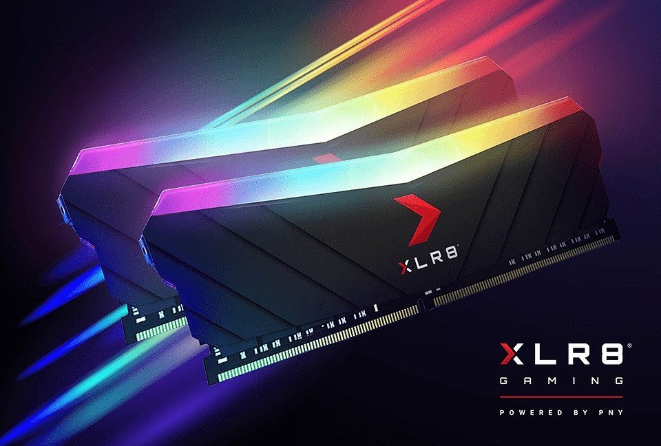 PNY Technologies, europejski lider i globalny dostawca komponentów komputerowych, przedstawia trzy nowe modele pamięci operacyjnej. Nowe podzespoły, będące potwierdzeniem 30-letniego doświadczenia marki na rynku, uzupełnią istniejącą już szeroką gamę modułów pamięci PNY XLR8 Gaming Memory Modules. XLR8 Gaming EPIC-X RGB DDR4 4600MHz/4400MHz/4200MHz XLR8 Gaming EPIC-X RGB™ DDR4 3600MHz White Edition XLR8 DDR4 3200MHz Notebook Ekstremalna wydajność pamięci XLR8 Gaming EPIC-X RGB DDR4 (4200MHz, 4400MHz i 4600MHz) Moduły pamięci XLR8 Gaming EPIC-X RGB DDR4 w wersjach 4200MHz, 4400MHz i 4600MHz cechuje wytrzymałość, zdolność do zapewnienia ekstremalnej wydajności przy podkręcaniu, a także pełna kompatybilność z najnowszymi platformami Intel i AMD. Wbudowany aluminiowy rozpraszacz ciepła oferuje doskonałe odprowadzenie ciepła nawet gdy urządzenie pracuje pod wysokim obciążeniem. Gaming i RGB idą ze sobą w parze. PNY XLR8 Gaming EPIC-X RGB DDR4 Desktop Memory są wyposażone w diody LED RGB oraz matowe soczewki, dzięki którym doskonale podkreślają charakter każdego komputera. Moduły są kompatybilne z głównymi markami płyt głównych i są gotowe do synchronizacji z Asus AURA SYNC™, Gigabyte RGB FUSION 2.0, MSI Mystic Light Sync i ASRock Polychrome SYNC1, zapewniając imponujący poziom kontroli. Elegancka i wydajna konfiguracja z XLR8 Gaming EPIC-X RGB™ 3600MHz White Pamięć XLR8 Gaming EPIC-X RGB™ DDR4 3600MHz White Edition spełnia wszystkie wymagania dotyczące podkręconej wydajności jakie są dziś stawiane przed komputerami do pracy, tworzenia treści czy gier. Potrzeba szybkości i wydajności nigdy nie była większa, a możliwość polegania na komponentach, które zapewniają te cechy, nie jest luksusem, ale koniecznością. Kości XLR8 Gaming EPIC-X RGB™ 3600MHz White wyposażone są w zaawansowany system rozpraszania ciepła, a także oferują oświetlenie RGB, które zapewnia niezrównany styl. Moduły pamięci XLR8 Gaming Notebook 3200MHz to idealne rozwiązanie dla laptopowych graczy Kości pamięci XLR8 Gaming Notebook 3200MHz zapewniają parametry, których posiadacze laptopów potrzebują, aby w pełni wykorzystać ich możliwości. Jest to idealne rozwiązanie dla graczy i entuzjastów wydajności aby utrzymać system w najlepszej formie. Nowo ulepszona pamięć pozwoli na szybsze przeglądanie stron internetowych, mniejsze opóźnienia z szybszym czasem reakcji oraz lepszą jakość obrazu, zwłaszcza w grach sieciowych. Wrażenia płynące z gier będą stać na najwyższym poziomie. XLR8 wspiera graczy na każdym etapie ich przygody z gamingiem i komputerami PC. Niezależnie od tego, czy chodzi o zwykłych lub hardcorowych graczy, modderów, streamerów czy twórców treści, XLR8 pozwala przesuwać granice dzięki najnowocześniejszym komponentom. Z tej okazji sekcja XLR8 dostępna na stronie PNY zyskała nowy wygląd. Została zaktualizowana w celu poprawy nawigacji i ułatwienia zapoznania się z ofertą produktów XLR8, dostosowanych do potrzeb każdego profilu gracza. Nowa strona będzie również podkreślać związek ze społecznością graczy. Zobaczymy na niej m.in. rozmaite współprace prowadzone z twórcami treści z różnych krajów.