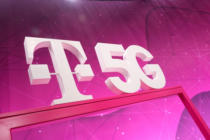 Trwa rozbudowa sieci T-Mobile – operator ma już blisko 2300 stacji 5G