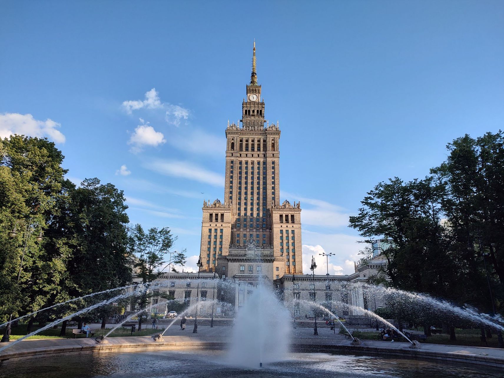 Motorola Edge 20 pro   004