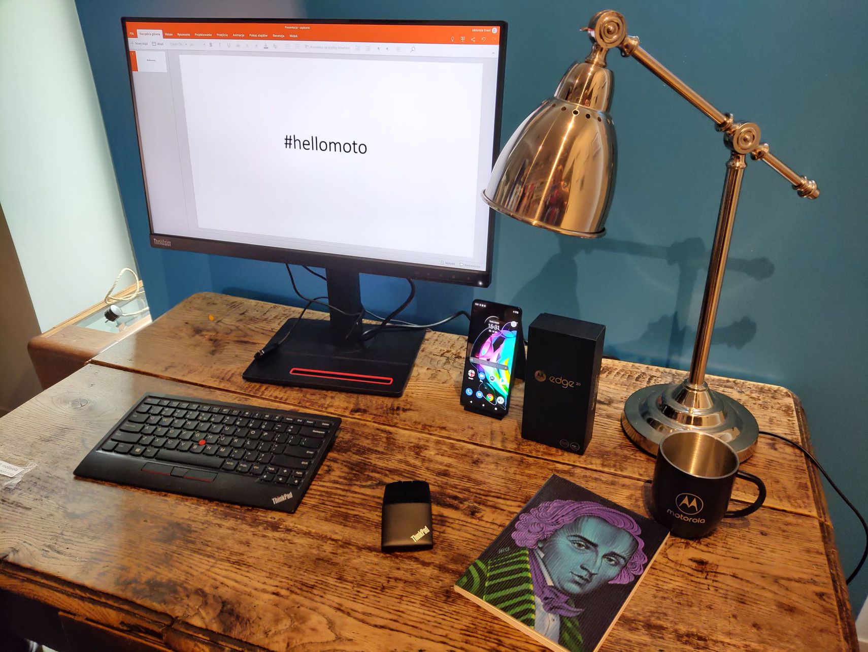 Motorola Edge 20pro   013